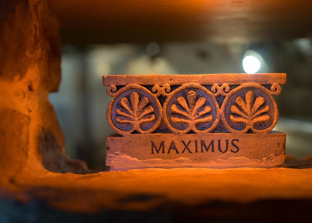 Complex Maximus Veliko Tarnovo Kültér fotó